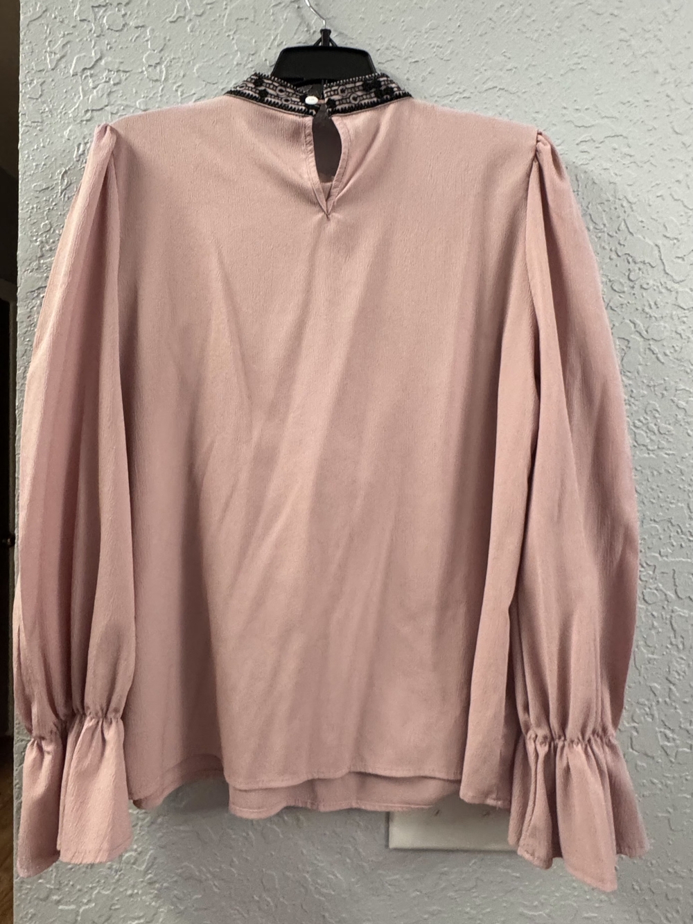 Victorian-Inspired Pink Blouse with Black Lace Bib - Picture 2 of 2